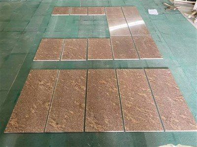 Tấm đá granite Giallo California được đánh bóng